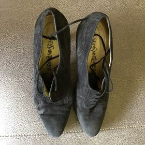 Yves Saint Laurent booties